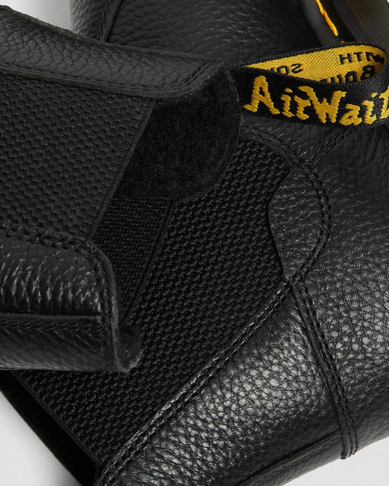 Dr. Martens 2976 Bex Leren Veterlaarzen Met Imitatiebont Voering^GIFTS Platform Laarzen|Enkellaarzen