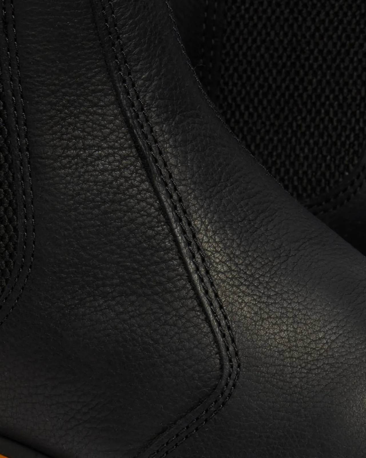 Dr. Martens 2976 IMITATIEBONT GEVOERDE CHELSEA BOOTS^UNISEX Enkellaarzen|Winter Stijlen