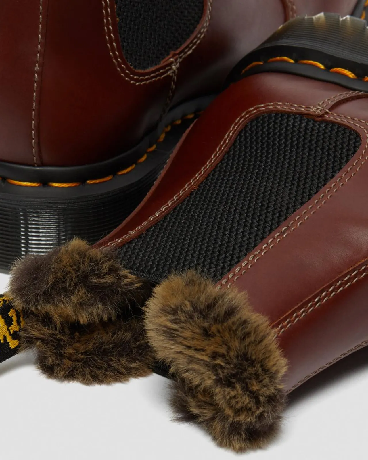 Dr. Martens 2976 Leonore Abruzzo Imitatiebont Gevoerde Chelsea Laarzen^GIFTS Chelsea Boots|Laarzen