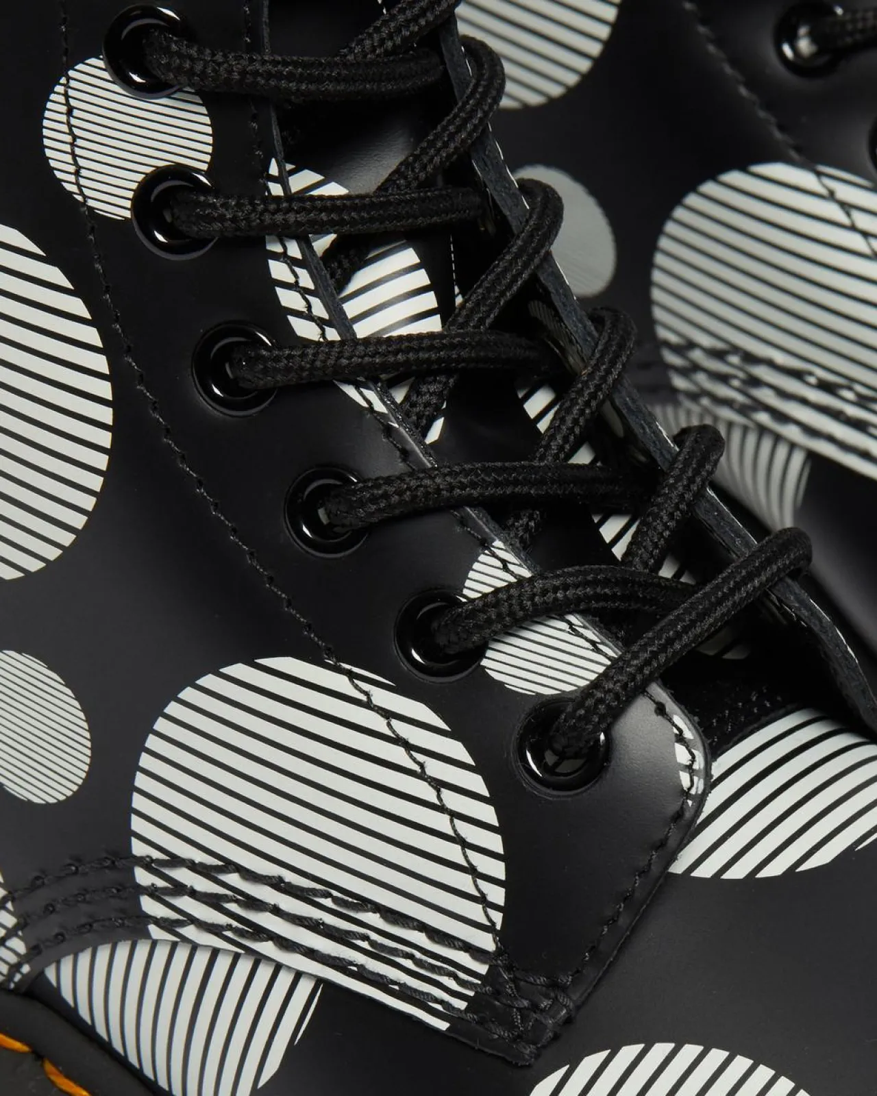 Dr. Martens 1460 Polka Dot Smooth Leren Laarzen^WOMENS Veterlaarzen
