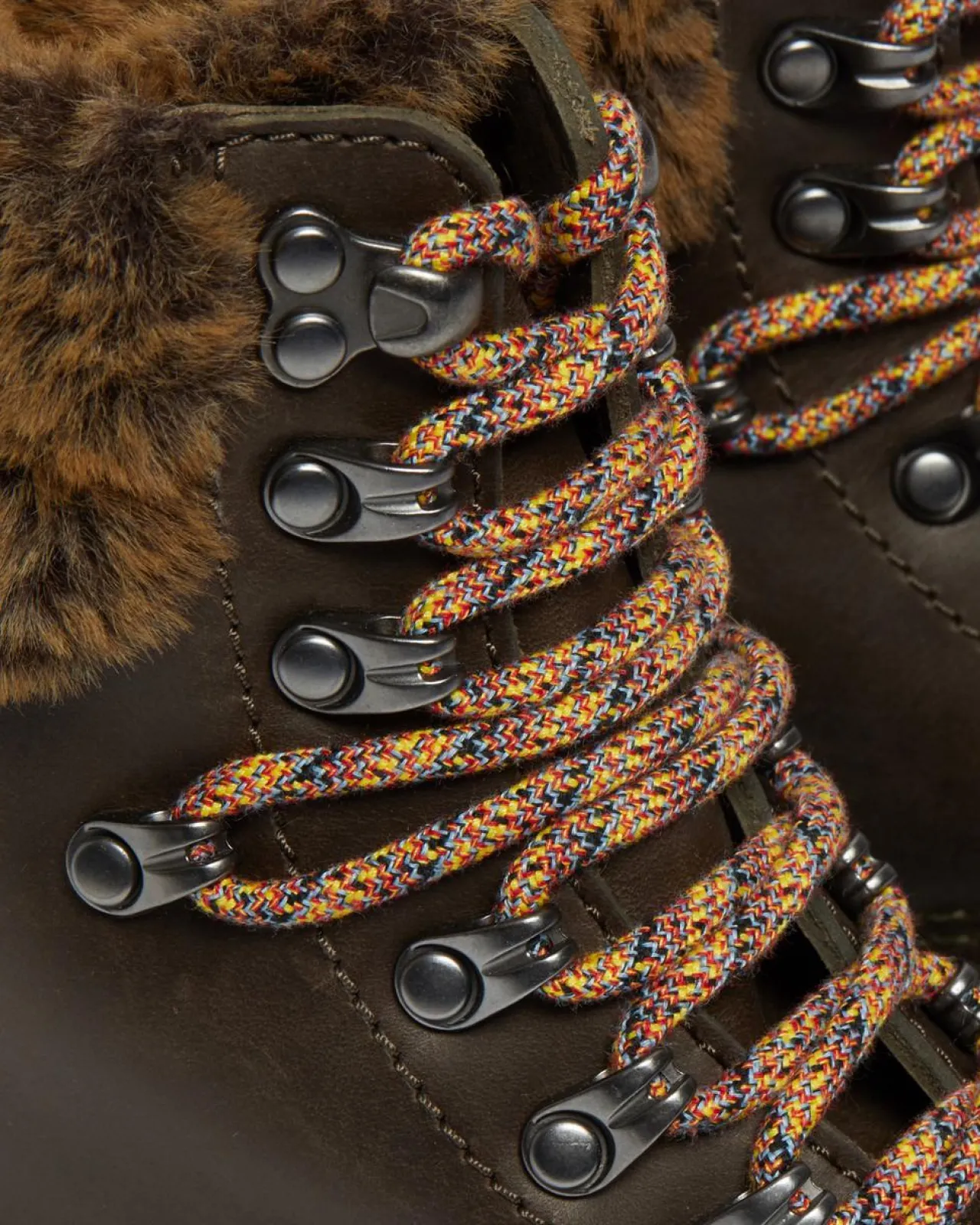 Dr. Martens 1460 Serena Collar Imitatiebont Gevoerde Enkellaarzen^UNISEX Veterlaarzen|Enkellaarzen