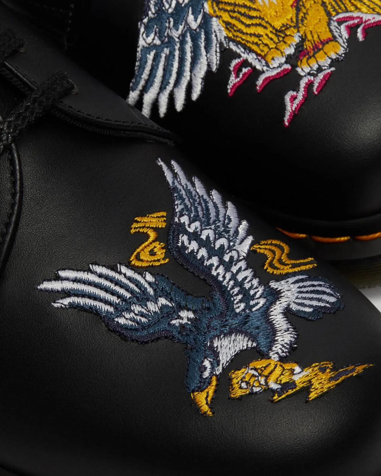 Dr. Martens 1460 Souvenir Geborduurde Leren Schoenen^GIFTS Veterschoenen