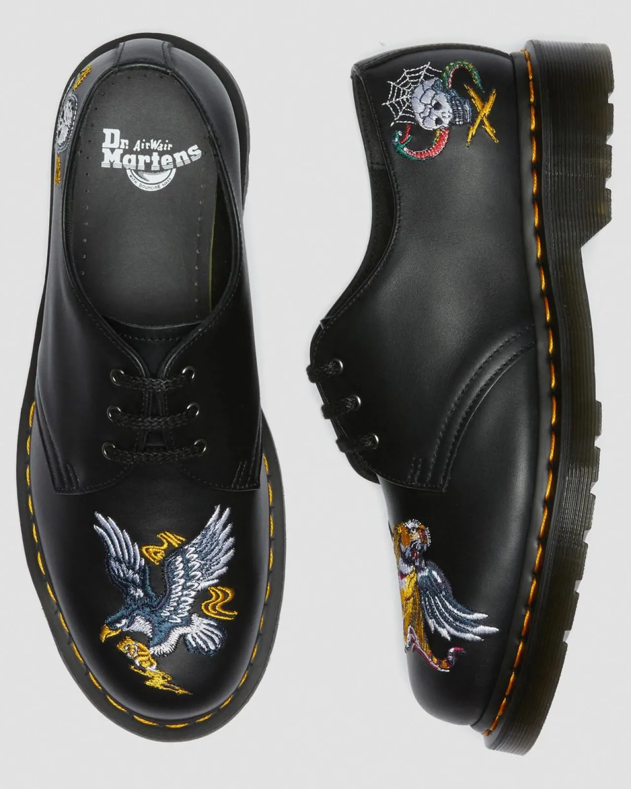 Dr. Martens 1460 Souvenir Geborduurde Leren Schoenen^GIFTS Veterschoenen