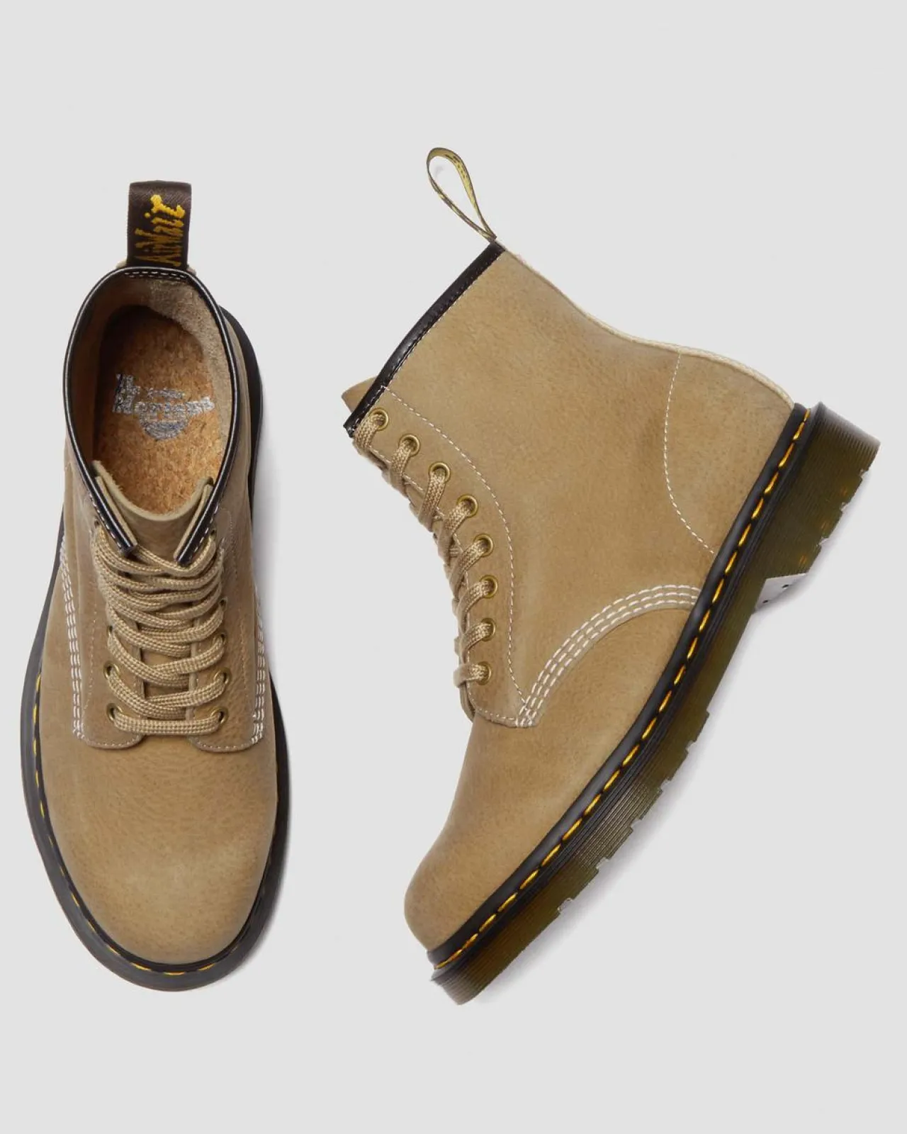 Dr. Martens 1460 Tumbled Nubuck Leren Veterlaarzen^ Originals|Nieuw Binnen