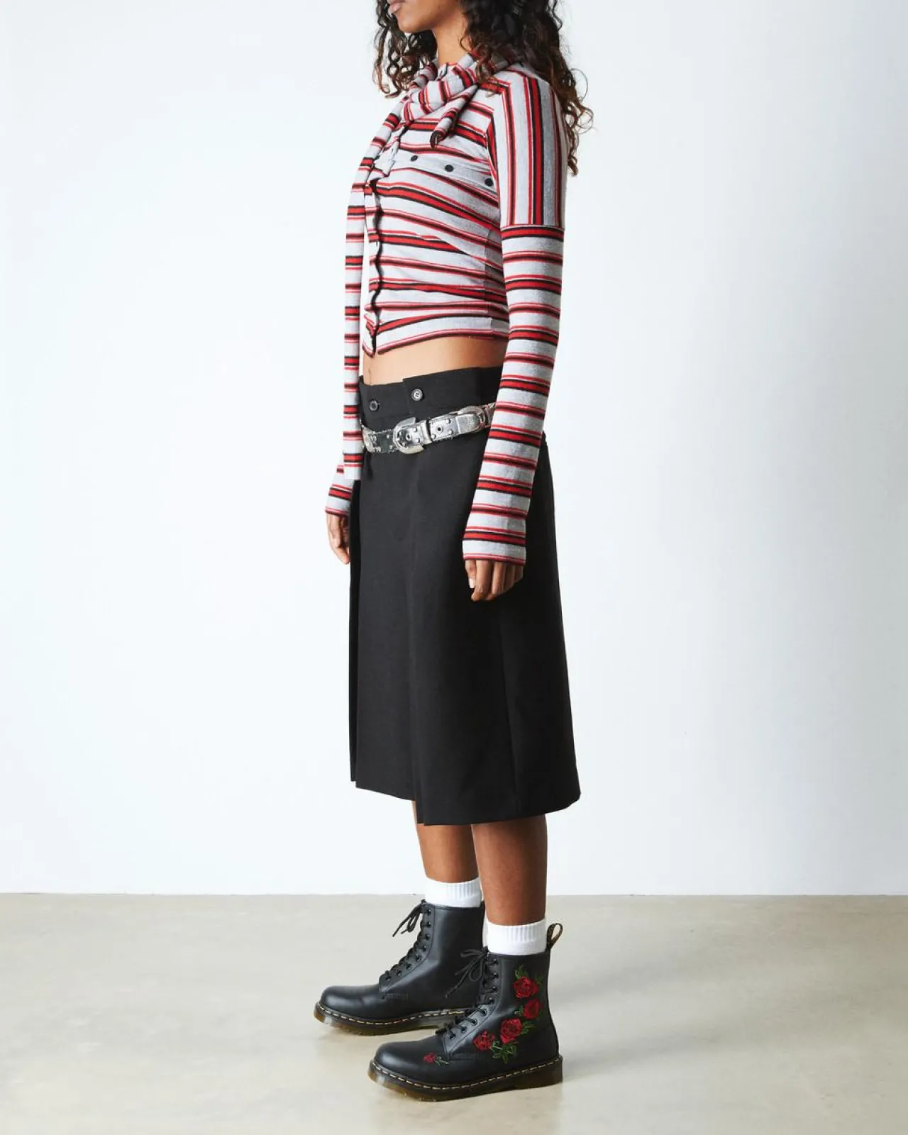 Dr. Martens 1490 Vonda Rose Leren Veterlaarzen met Bloemenprint^UNISEX Veterlaarzen|Enkellaarzen
