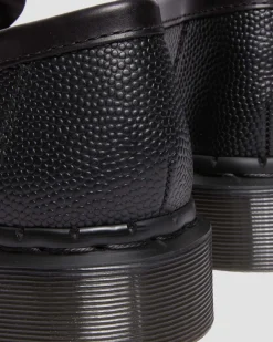 Dr. Martens Adrian Snaffle Pebble Grain Leren Kiltie Loafers^UNISEX Heren Sale|Originals