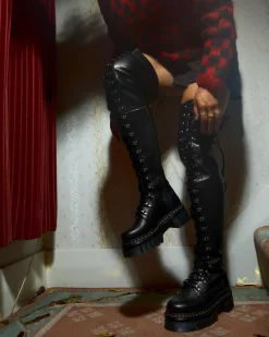 Dr. Martens Audrick 22i XTRM Leren Veterlaarzen^UNISEX Hoge Laarzen|Platform Laarzen