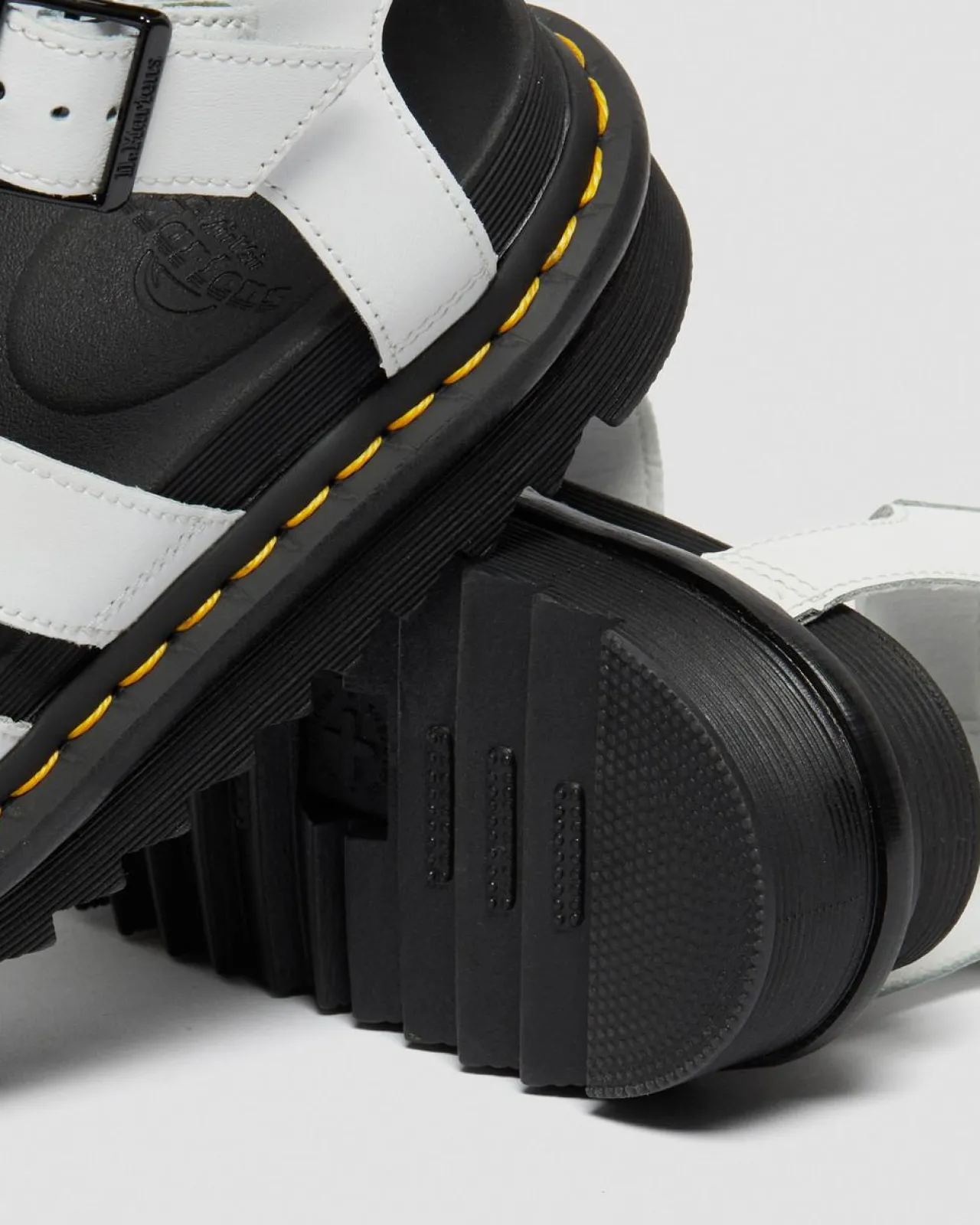 Dr. Martens Blaire Hydro Leren Sandalen met Band^WOMENS Lichte Sandalen|Platform Sandalen