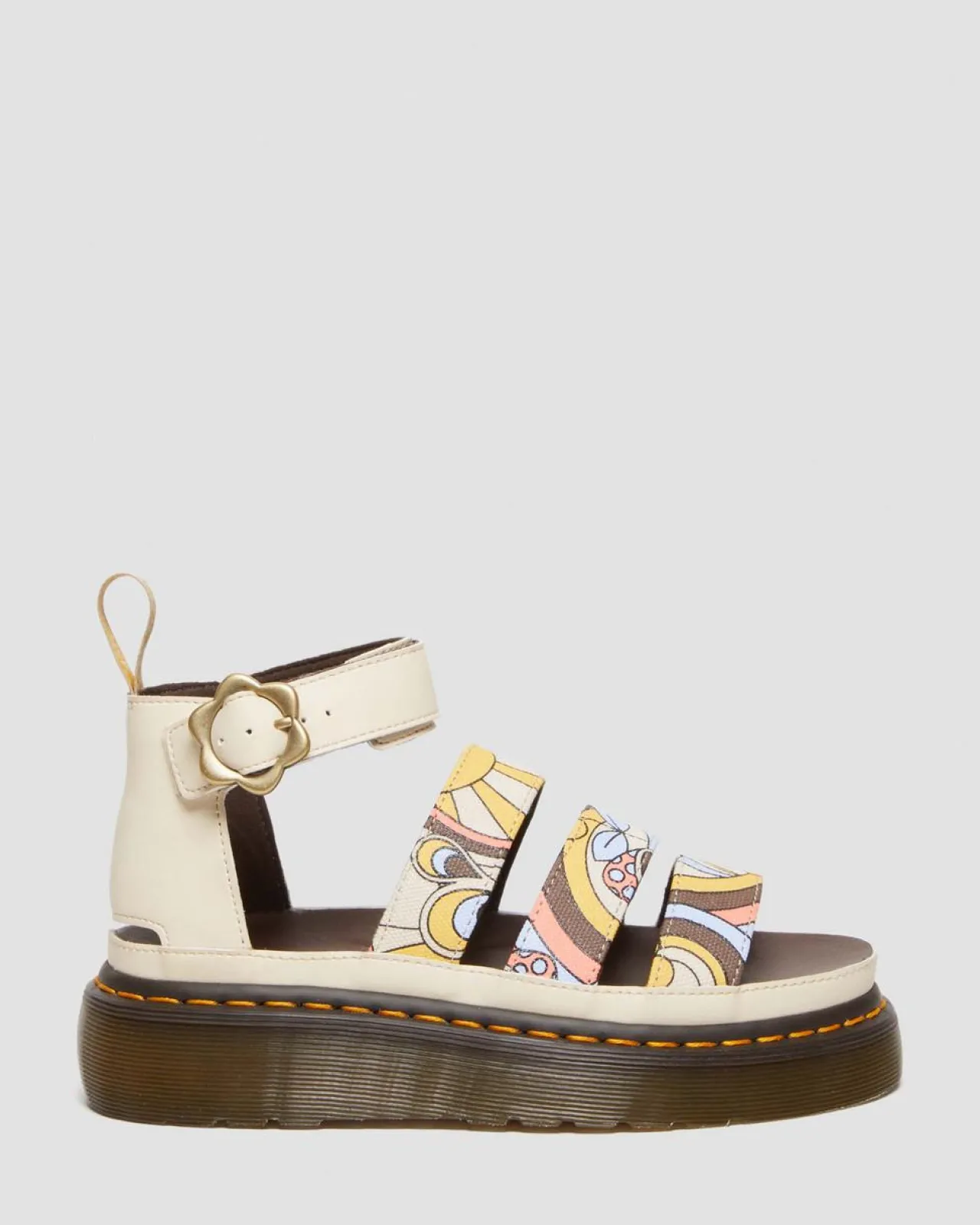Dr. Martens Clarissa II Quad Retro Canvas Vegan Platform Sandalen met Riem^UNISEX Vegan|Platform Sandalen