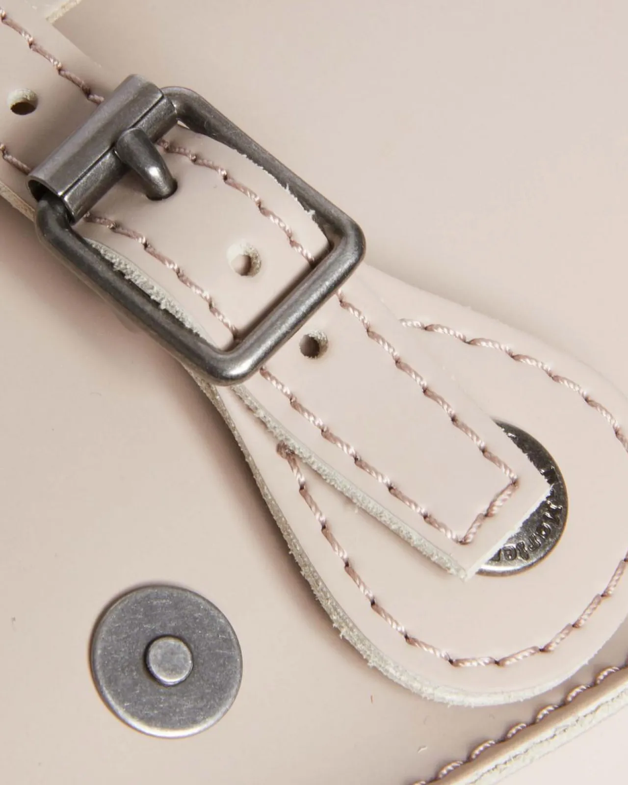 Dr. Martens 18cm Kiev Smooth Leren Schoudertas^ACCESSORIES Leren Tassen|Tassen