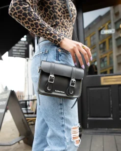 Dr. Martens 18cm Kiev Smooth Leren Schoudertas^ACCESSORIES Leren Tassen|Tassen