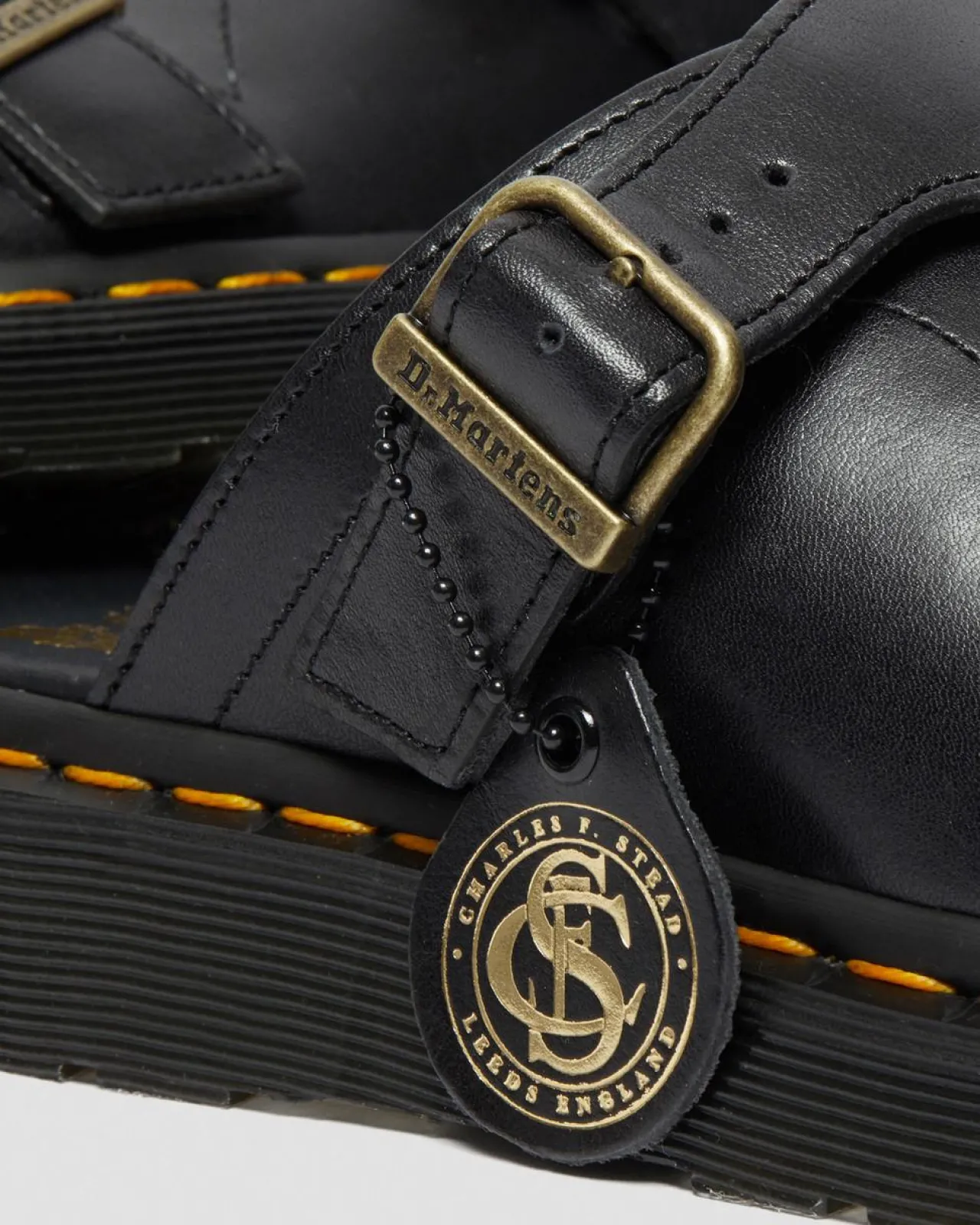 Dr. Martens Dayne Made in England Leren Slipper Sandalen^WOMENS Made In England|Slippers