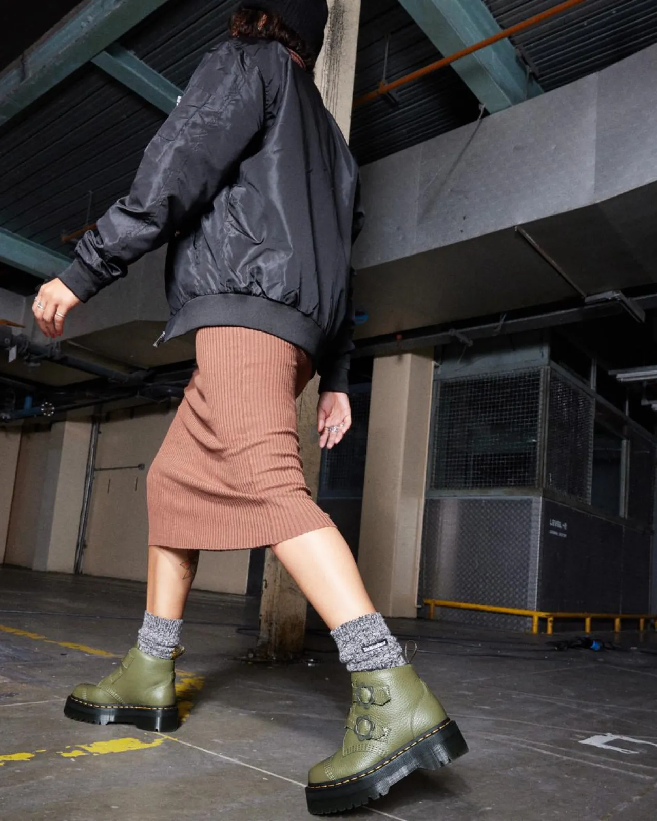 Dr. Martens Devon Bloemengesp Gemalen Nappa Leren Platformlaarzen^WOMENS Zachte Leren Laarzen