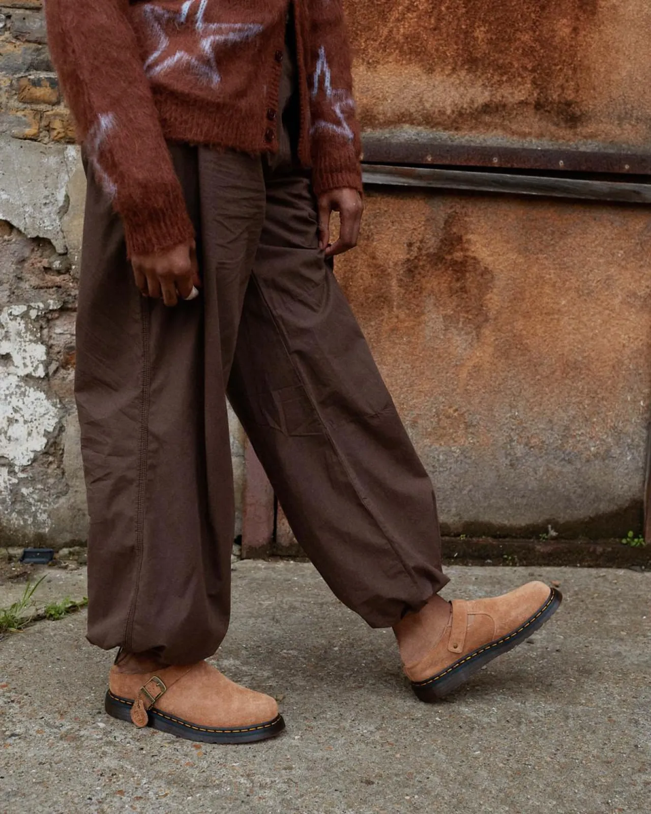 Dr. Martens Isham Desert Oasis Suède Mules^MENS Suède|Nieuw Binnen