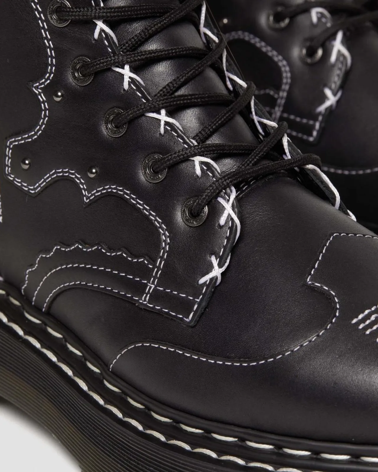 Dr. Martens Jadon Hi Contrasterende Steek Leren Platform Laarzen^ Nieuw Binnen|Trending Stijlen