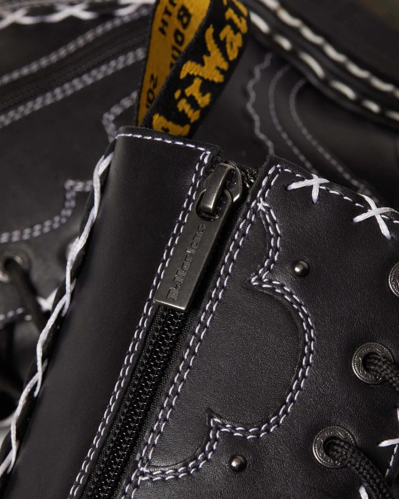 Dr. Martens Jadon Hi Contrasterende Steek Leren Platform Laarzen^ Nieuw Binnen|Trending Stijlen