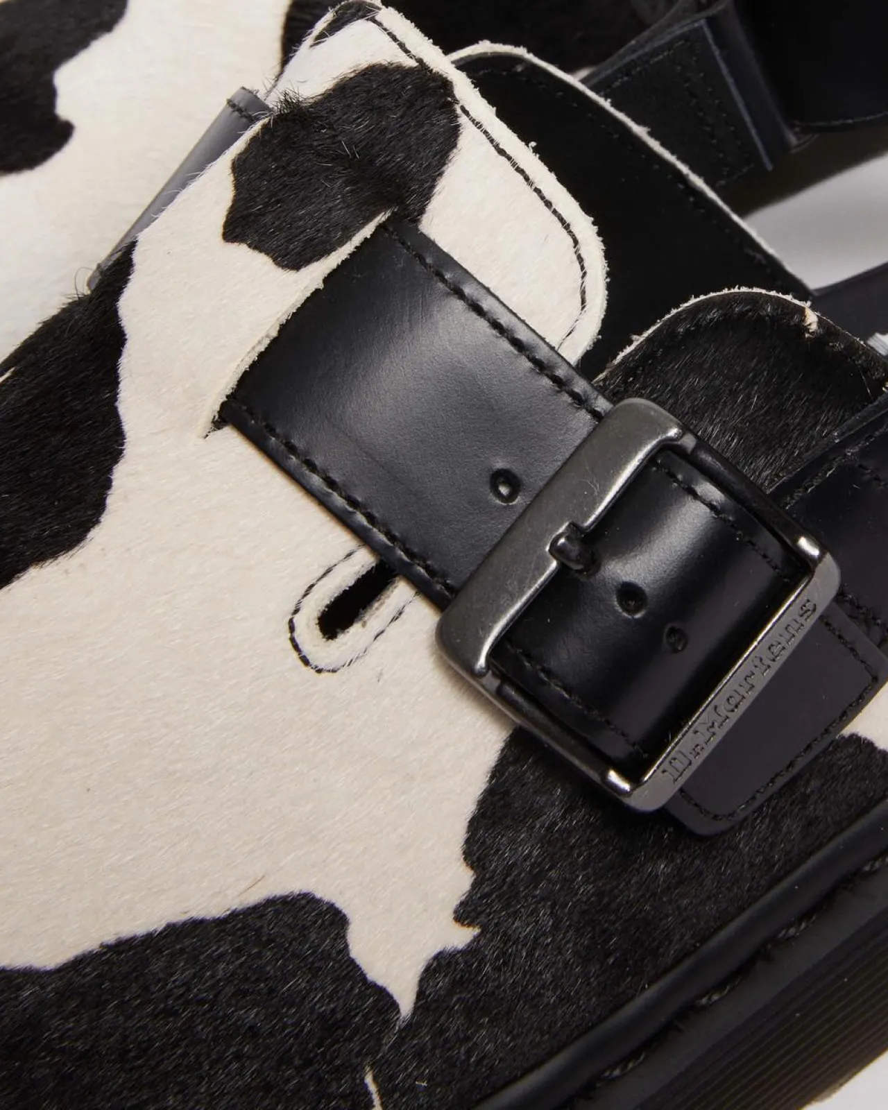 Dr. Martens Jorge II Hair-On Koeienprint Mules^MENS Sandalen|Schoenen