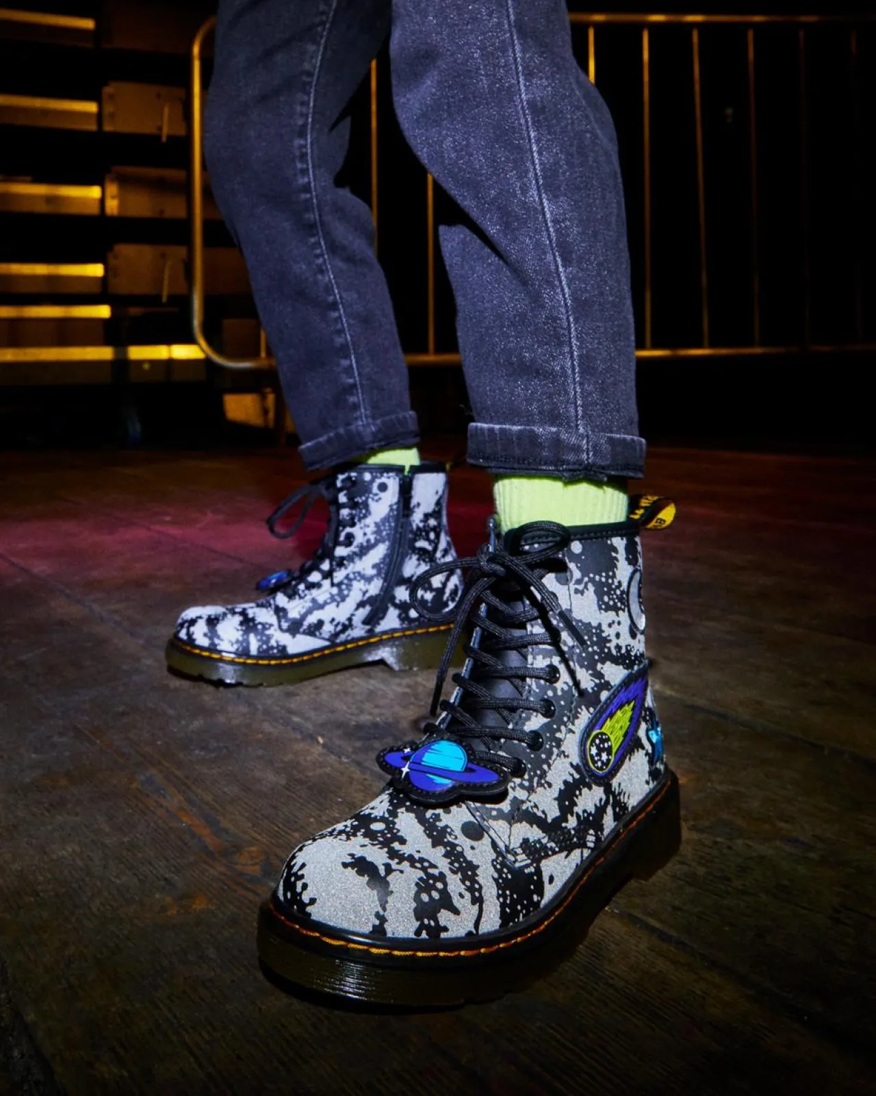 Dr. Martens Junior 1460 Space Hydro Leren Veterlaarzen^UNISEX Sale Voor Kinderen|Laarzen