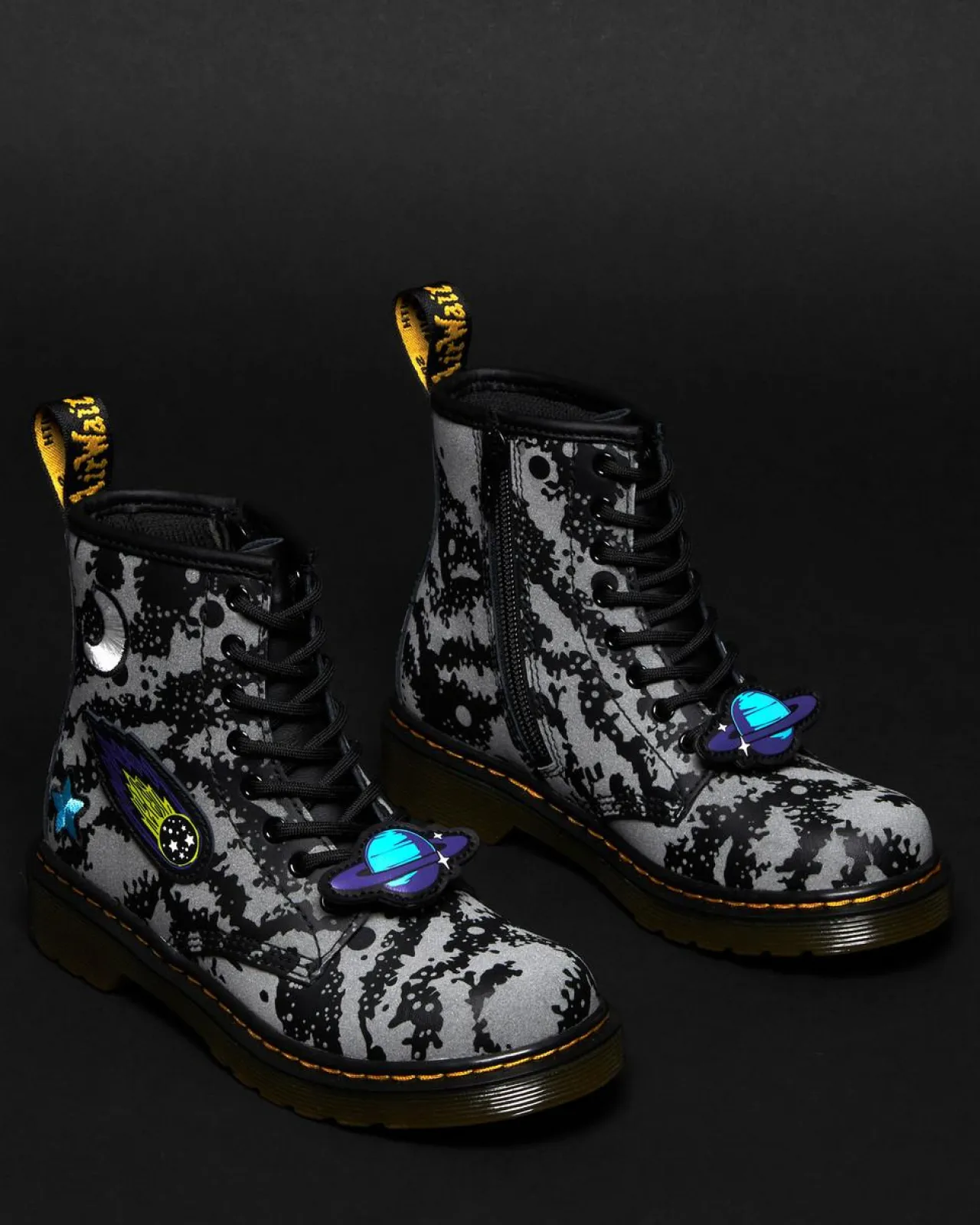 Dr. Martens Junior 1460 Space Hydro Leren Veterlaarzen^UNISEX Sale Voor Kinderen|Laarzen