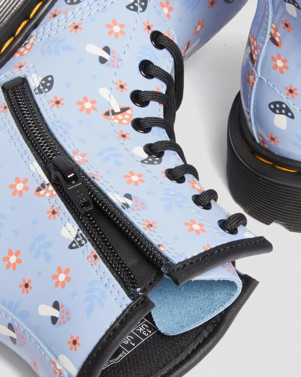 Dr. Martens Junior 1460 Woodland Lakleren Veterlaarzen^KIDS Sale Voor Kinderen