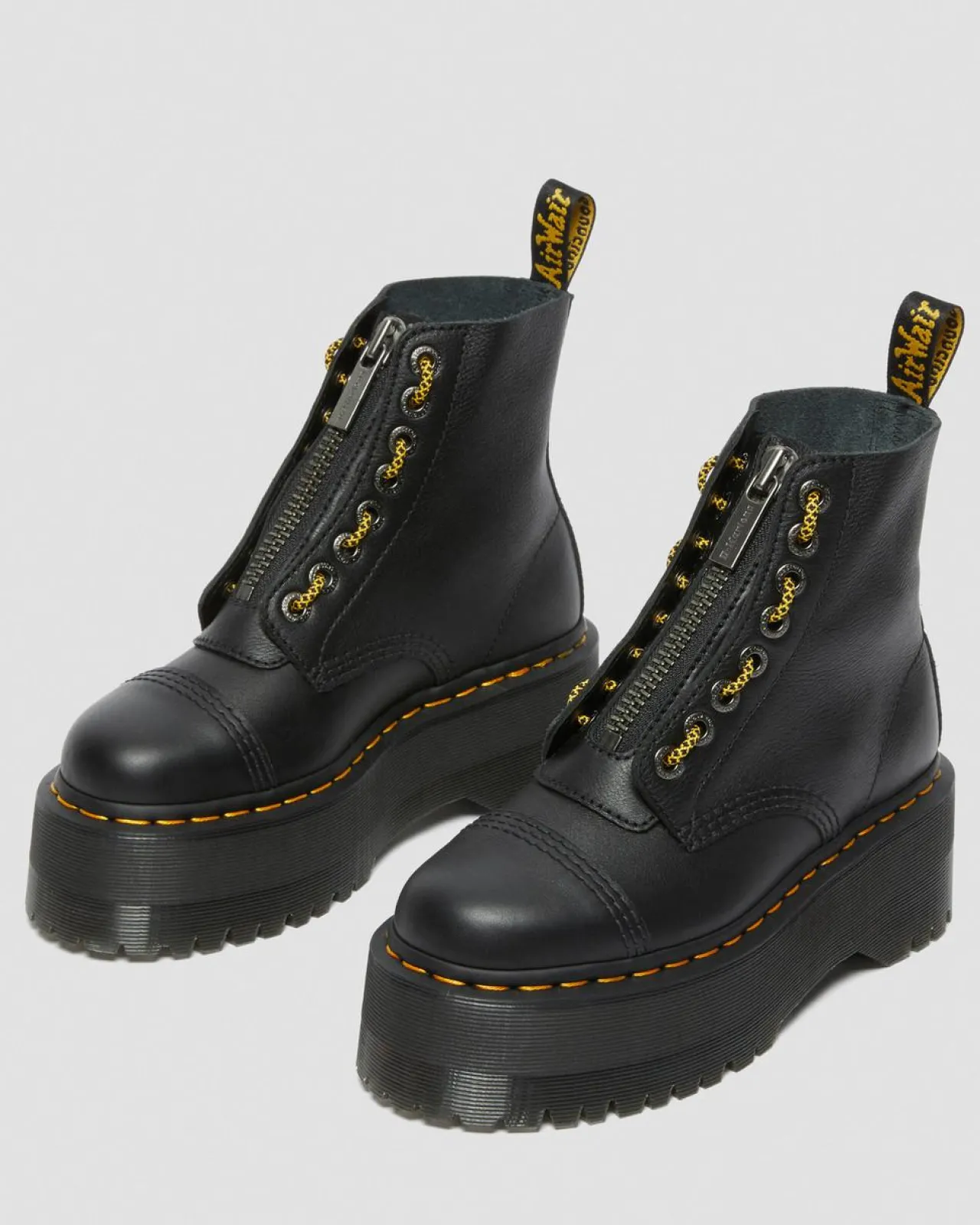 Dr. Martens Sinclair Max Pisa Leren Platformlaarzen^WOMENS Platform Laarzen|Zachte Leren Laarzen