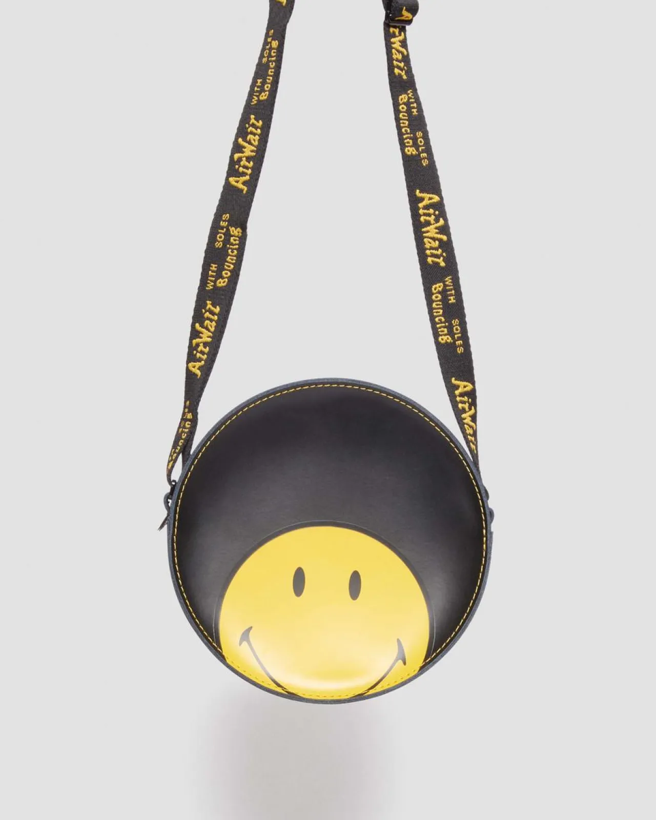 Dr. Martens SMILEY® LEREN SCHOUDERTAS^UNISEX Accessoires Sale|Tassen