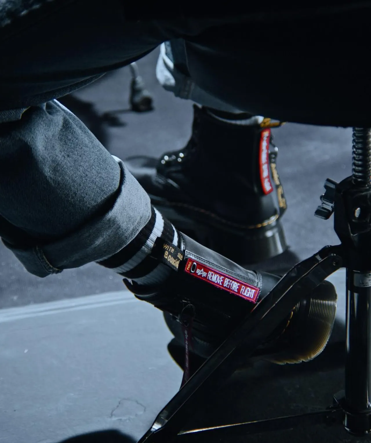 Dr. Martens TARIK ALPHA INDUSTRIES LEREN & NYLON LAARS^UNISEX Nieuw Binnen|Trending Stijlen